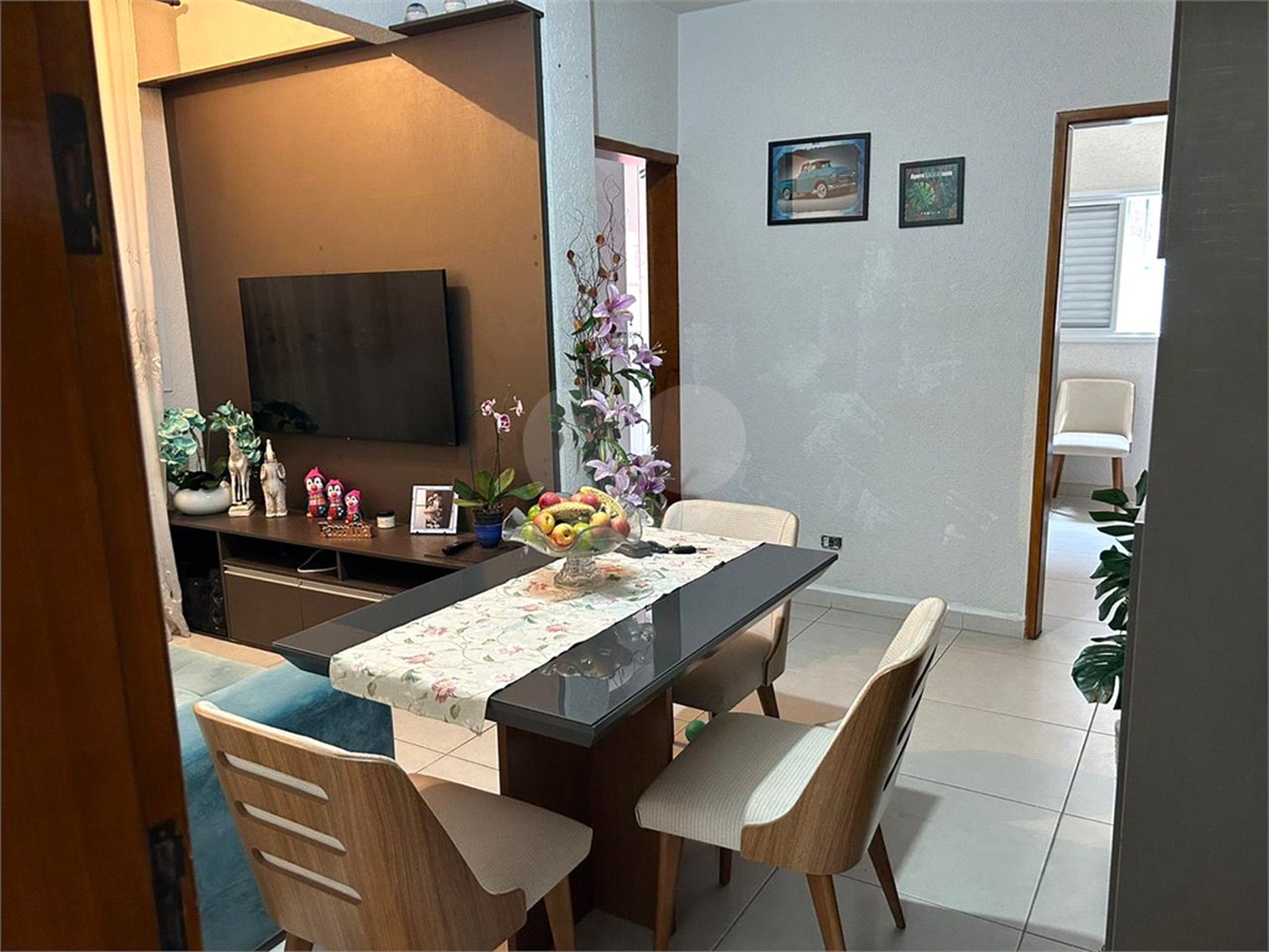 Apartamento à venda com 2 quartos, sendo 1 suíte, em Parque Santa Laura, Ferraz de Vasconcelos, SP