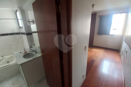 Apartamento para venda ou locação no Ed. Alexandre Previero