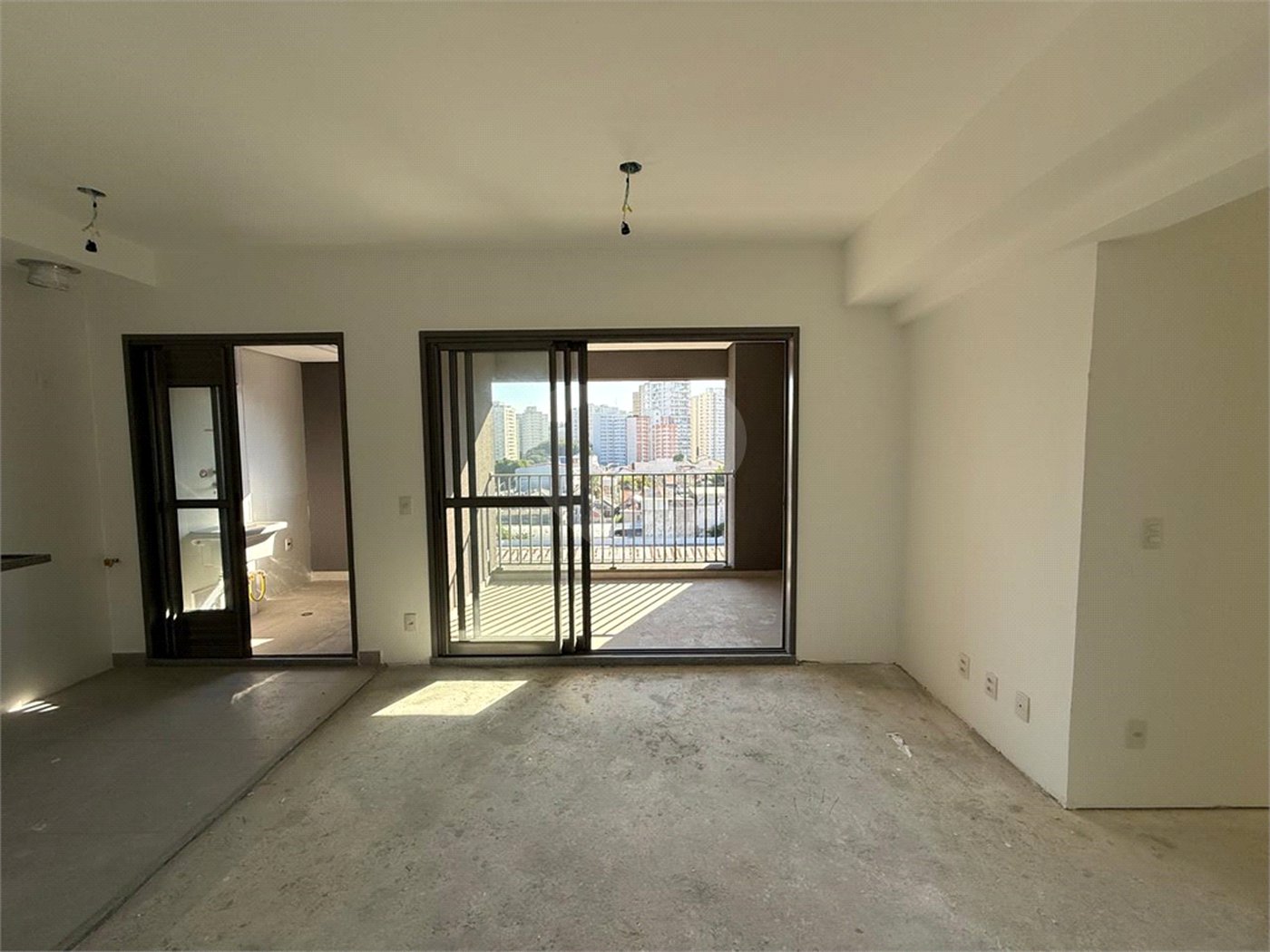 Apartamento à venda com 2 quartos, sendo 1 suíte, em Santana, São Paulo, SP