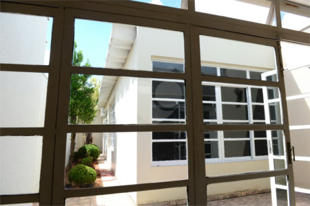 Casa térrea em Araraquara/SP.