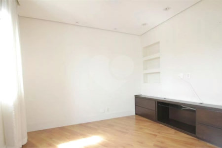 Apartamento à venda com 2 quartos, sendo 1 suíte,  em Jardim Ampliação, São Paulo, SP