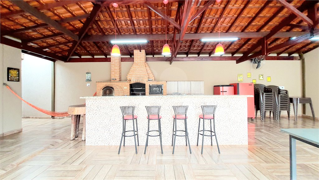 Casa de Vila à venda com 2 quartos, sendo 1 suíte,  em Residencial e Comercial Palmares, Ribeirão Preto, SP