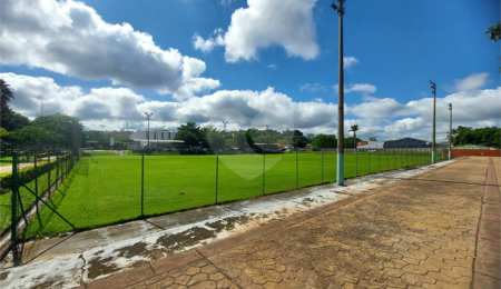 Terreno à venda com 1 suíte no condomínio Loteamento Santa Maria, Vinhedo - SP