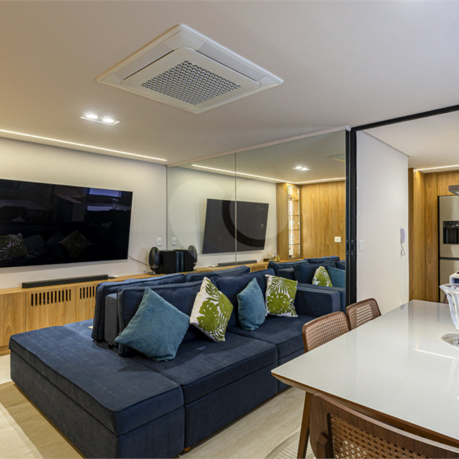Apartamento à venda com 3 quartos, sendo 1 suíte, em Vila Uberabinha, São Paulo, SP