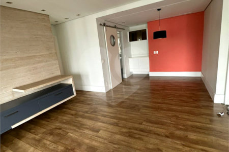Apartamento à venda com 3 quartos, sendo 1 suíte, em Brooklin Paulista, São Paulo, SP