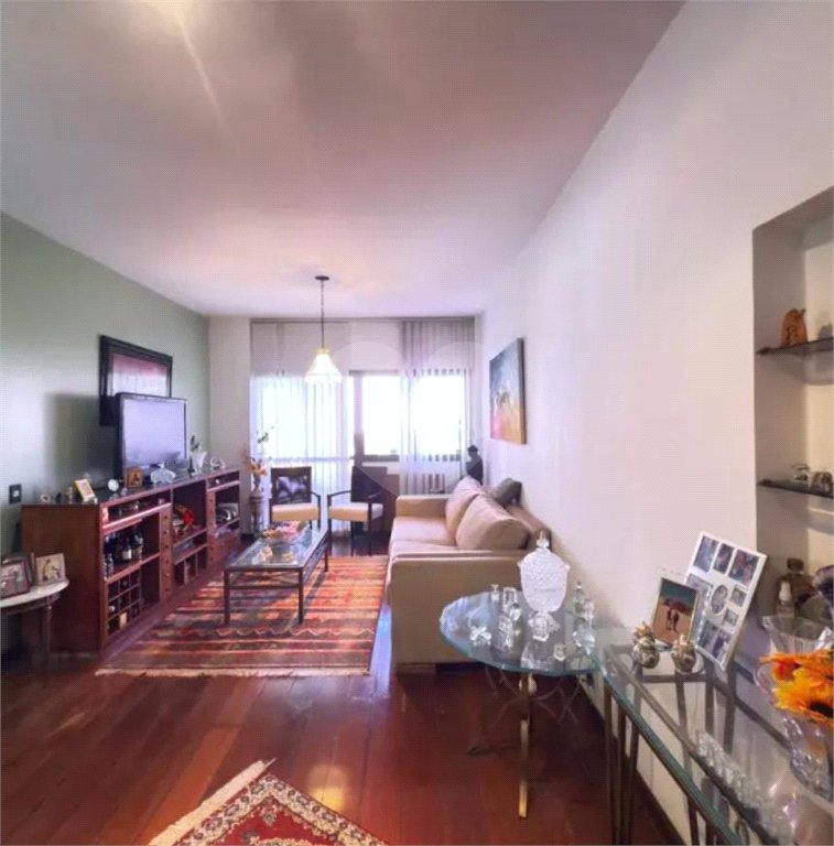 Apartamento à venda com 3 quartos, sendo 1 suíte,  em Tijuca, Rio de Janeiro, RJ