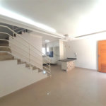 Casa à venda com 3 quartos, sendo 1 suíte, no condomínio Apeu, São Paulo - SP