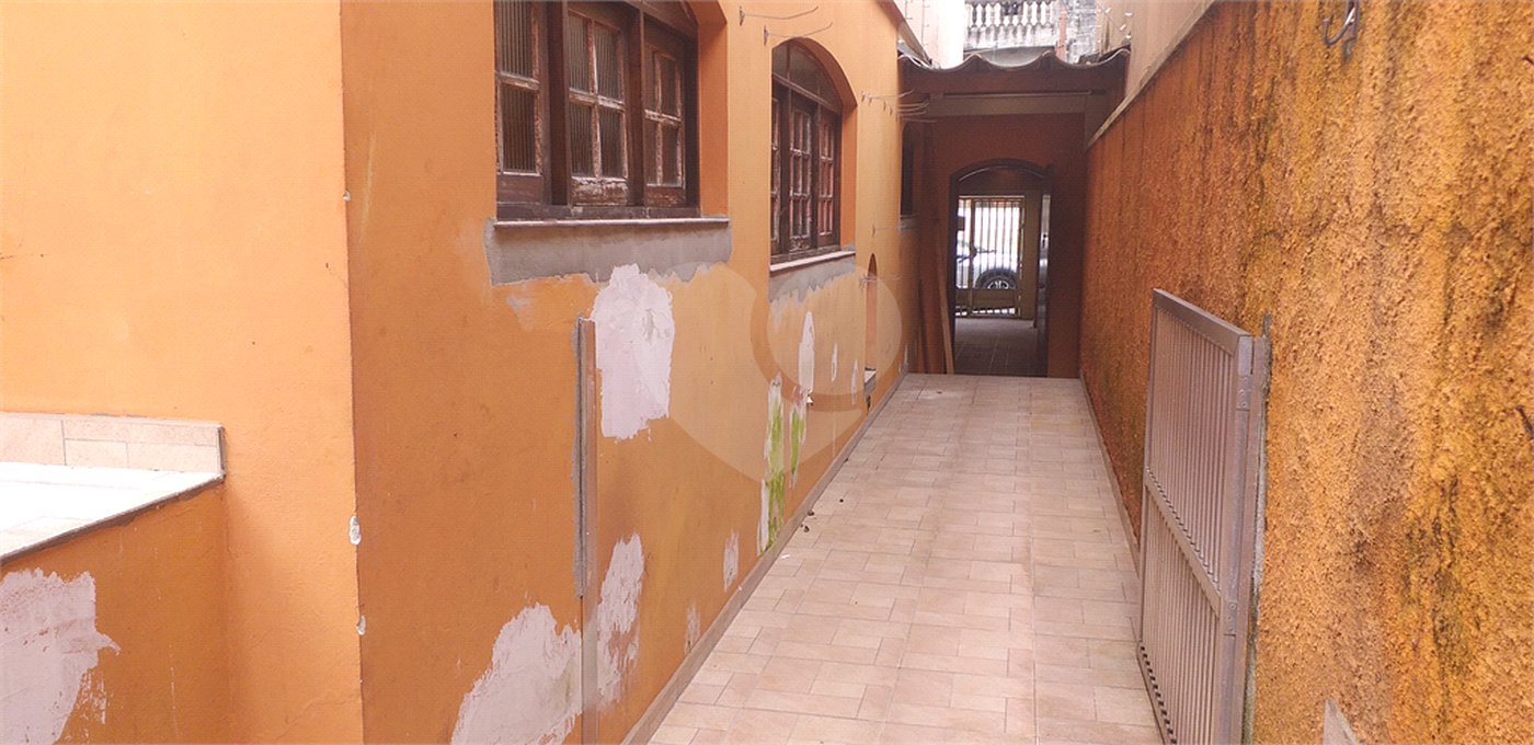 Sobrado à venda com 3 quartos, sendo 1 suíte, em Tremembé, São Paulo, SP