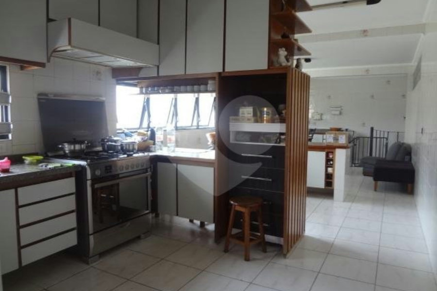 Casa à venda com 3 quartos, sendo 1 suíte, em Limão, São Paulo, SP