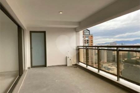 Apartamento à venda com 4 quartos, sendo 2 suítes,  em Perdizes, São Paulo, SP