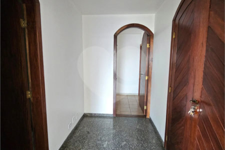 Apartamento à venda com 4 quartos, sendo 2 suítes,  em Jardim Parque Morumbi, São Paulo, SP
