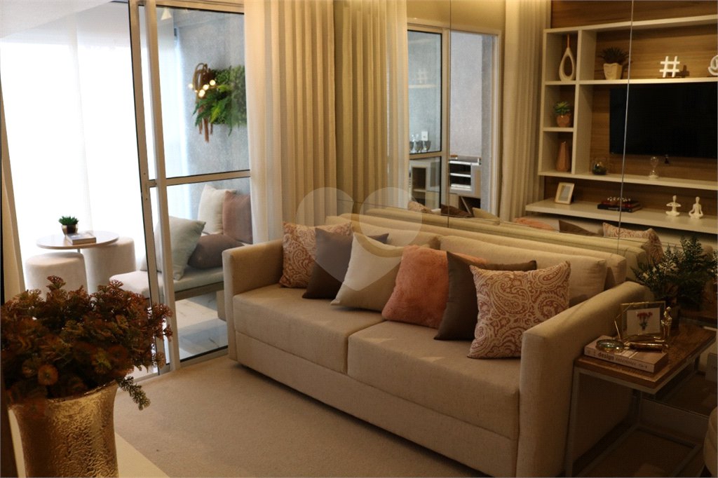 Apartamento à venda com 2 quartos, sendo 1 suíte, em Parada Inglesa, São Paulo, SP