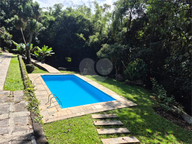 Casa Térrea à venda com 3 quartos, sendo 1 suíte,  em Serra da Cantareira, Mairiporã, SP