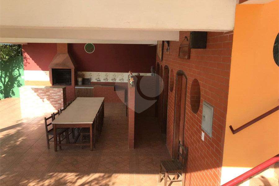 Casa à venda com 5 quartos, sendo 1 suíte, em Chácaras Bom Tempo, Franco da Rocha, SP