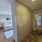 Casa à venda com 5 quartos, sendo 3 suítes, no condomínio Residencial Terras de Vinhedo, Vinhedo - SP