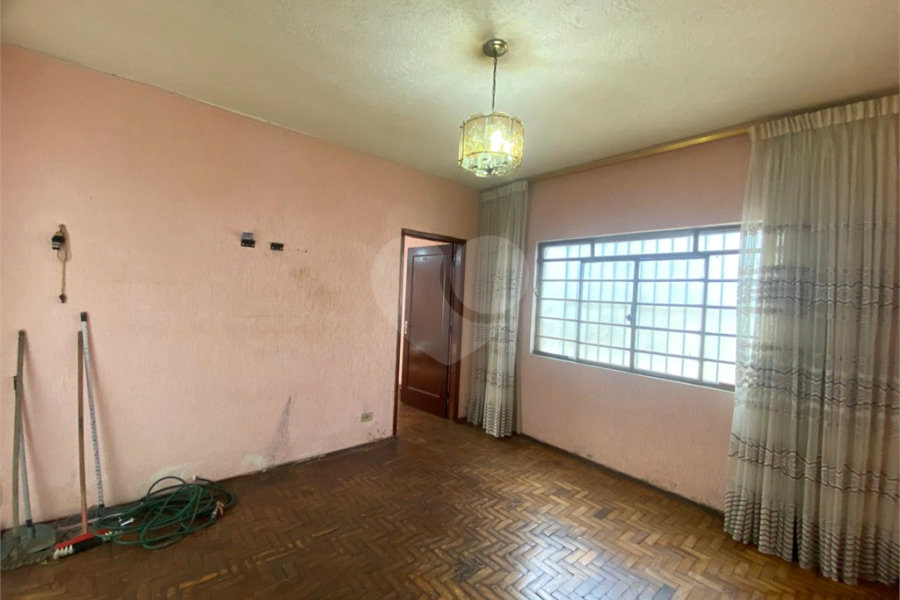 Casa Térrea à venda com 3 quartos em Parque Edu Chaves, São Paulo, SP