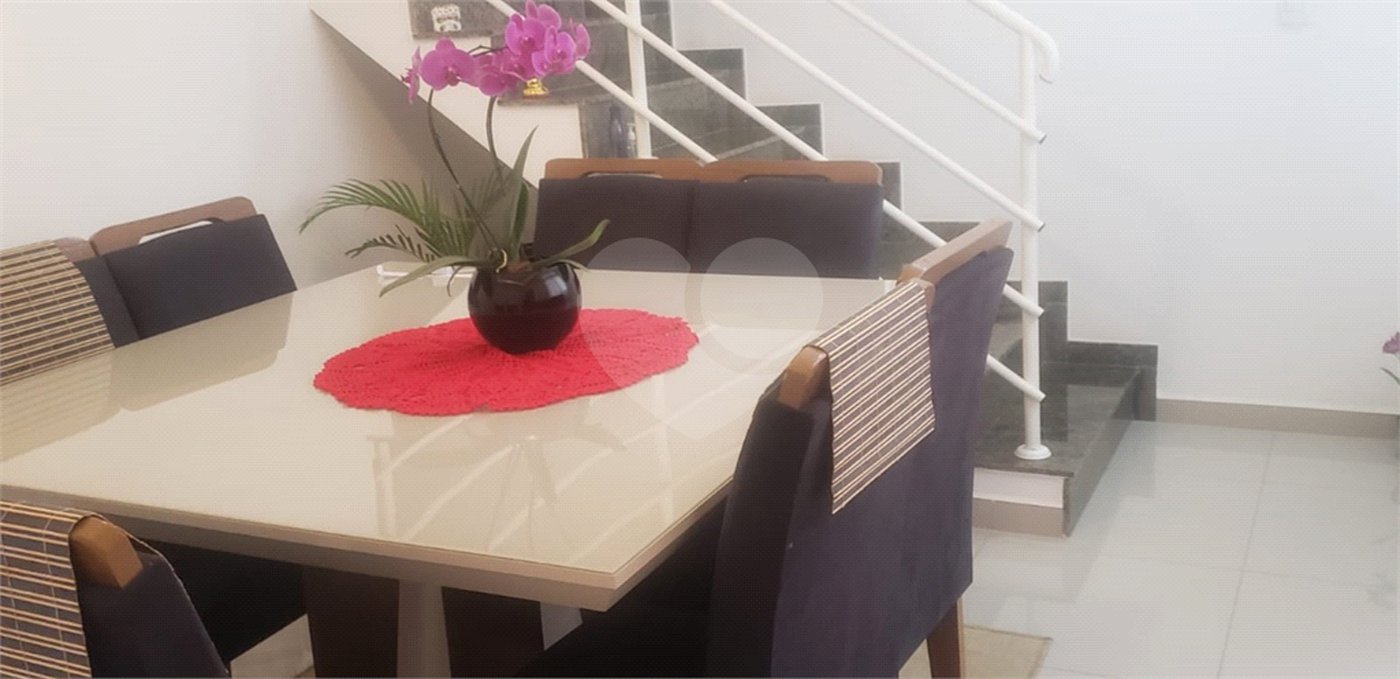 Casa à venda com 2 suítes no condomínio Residencial Bonanza I, Bom Jesus dos Perdões - SP