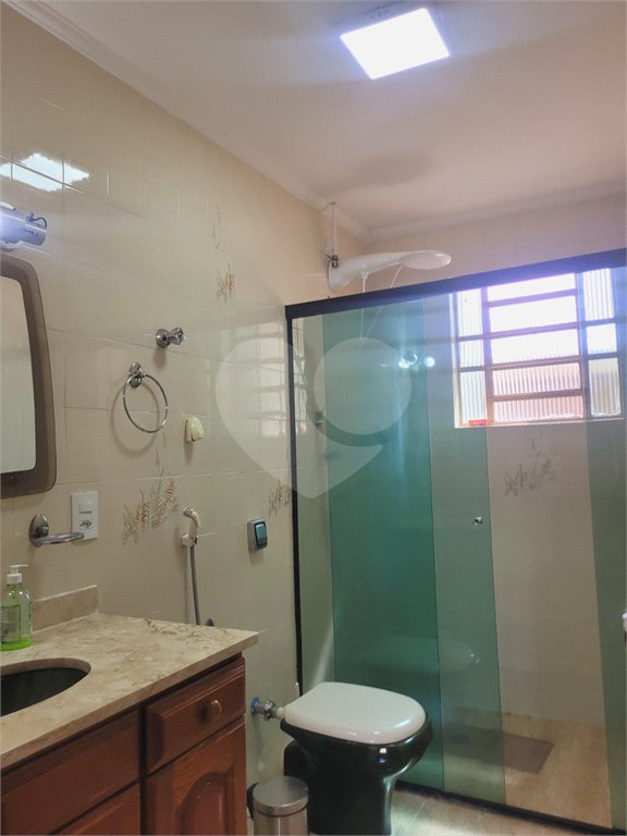 Sobrado à venda ou para alugar com 4 quartos, sendo 1 suíte, em Vila Gustavo, São Paulo, SP