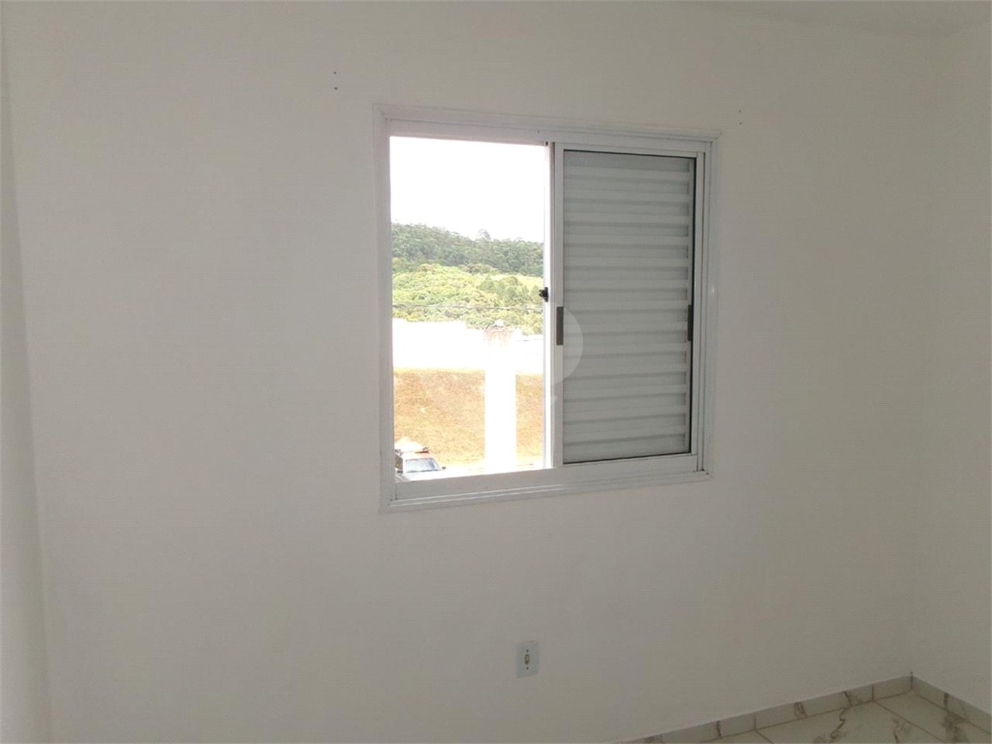 Apartamento à venda com 2 quartos em Jardim Arco-íris, Cotia, SP