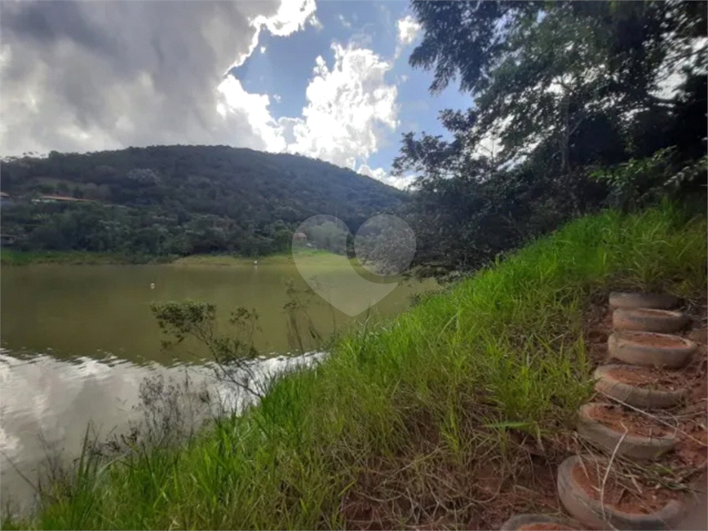 Chácara à venda com 2 quartos no Centro, Paraibuna, SP
