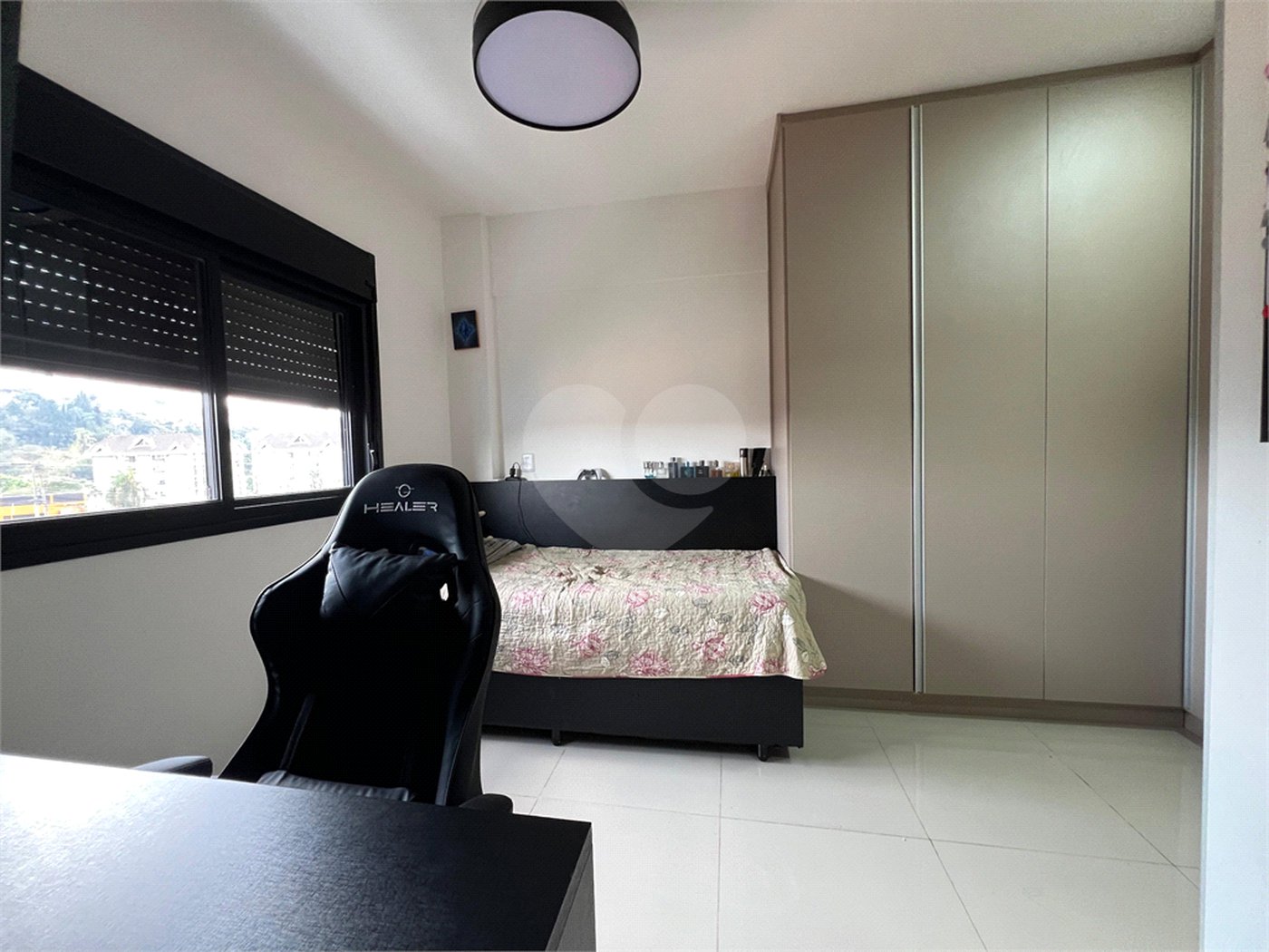 Apartamento à venda com 2 suítes em Atibaia Jardim, Atibaia, SP