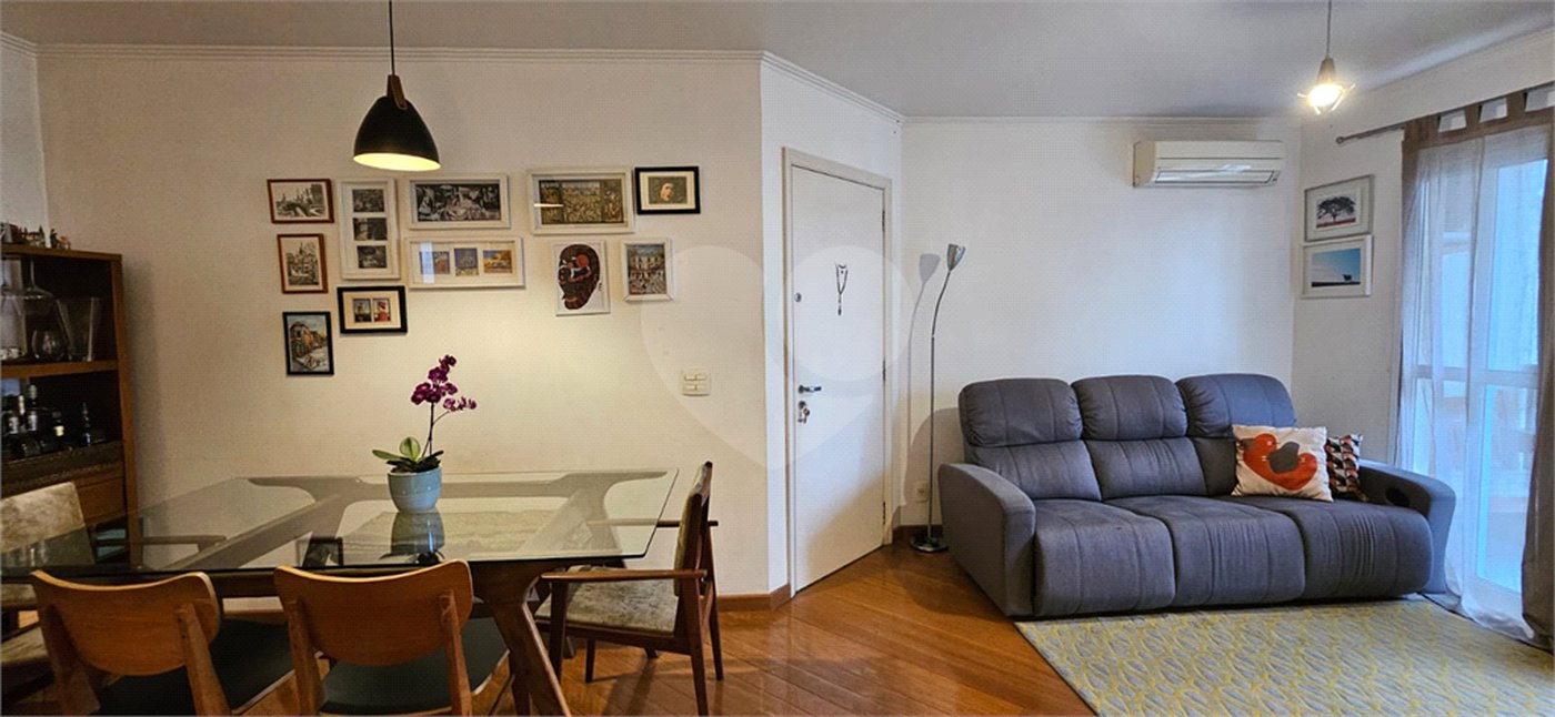 Apartamento à venda com 3 quartos, sendo 2 suítes, em Pinheiros, São Paulo, SP