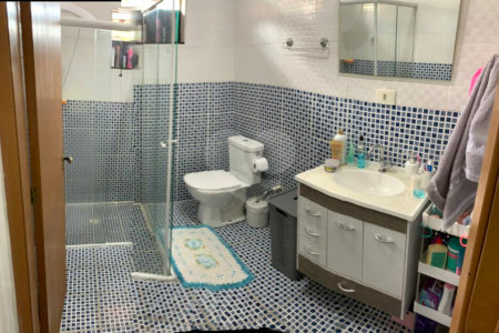 Casa à venda com 3 quartos, sendo 1 suíte,  em Vila Cecília, Mogi das Cruzes, SP