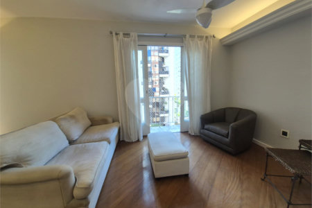 Apartamento Mobiliado, e Aconchegante, Bem Localizado