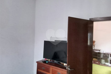 Casa Térrea à venda com 2 quartos em Vila Santa Edwiges, São Paulo, SP