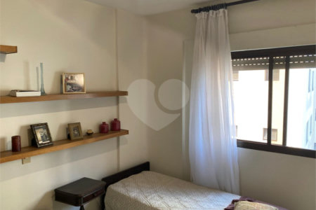 Apartamento à venda com 3 suítes em Santana, São Paulo, SP