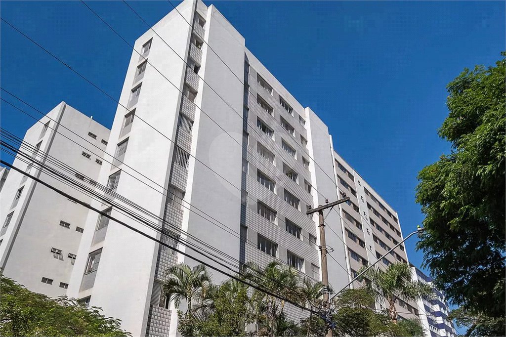 Apartamento à venda com 3 quartos, sendo 1 suíte, em Sumaré, São Paulo, SP