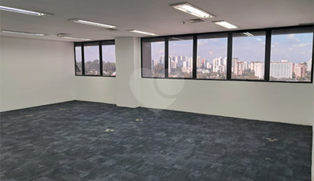 Sala à venda em Alto da Boa Vista, São Paulo, SP