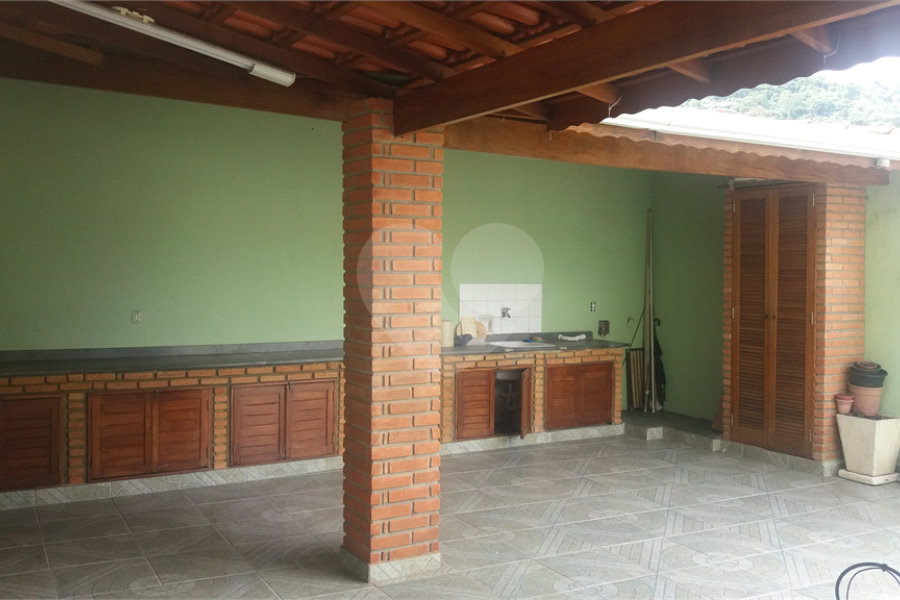 Sobrado à venda com 3 quartos, sendo 1 suíte, em Horto, São Paulo, SP
