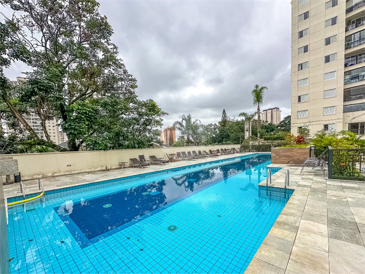 Apartamento à venda com 3 quartos, sendo 1 suíte, em Vila Sofia, São Paulo, SP