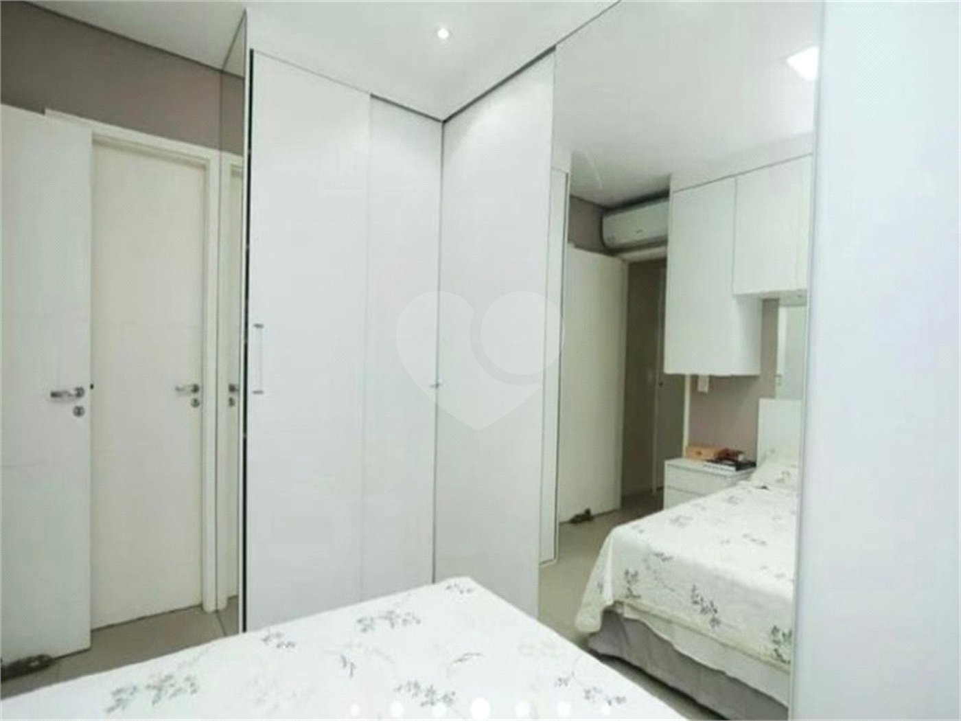 Apartamento à venda com 2 quartos, sendo 1 suíte, em Barra Funda, São Paulo, SP