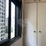 Apartamento à venda com 3 suítes em Vila Mariana, São Paulo, SP