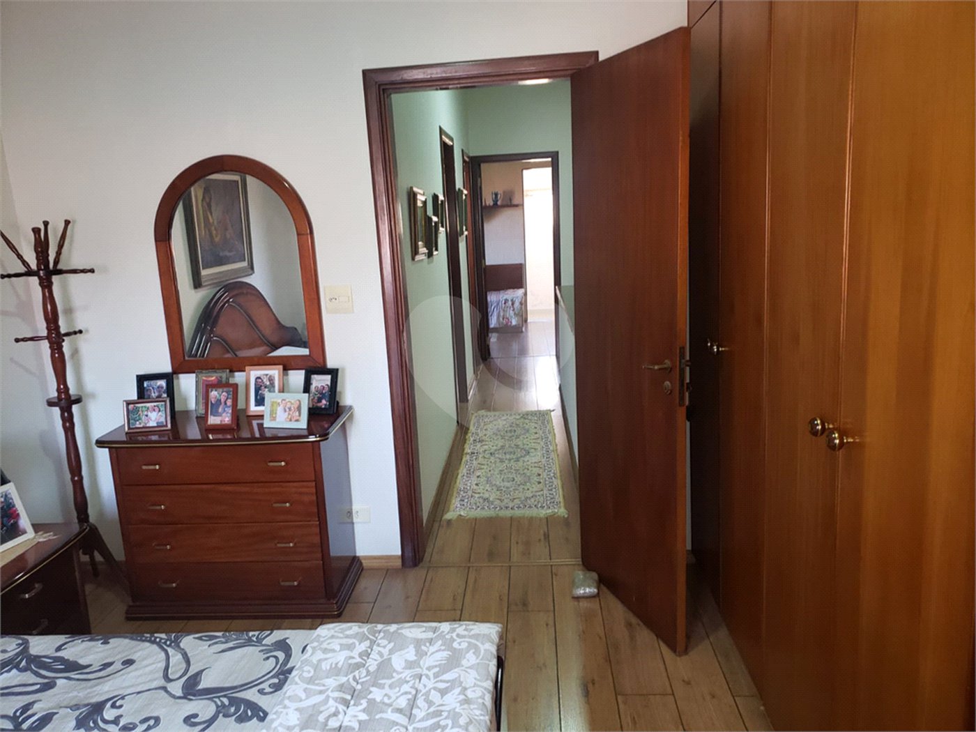 Sobrado à venda com 3 quartos, sendo 1 suíte,  em Vila Guilherme, São Paulo, SP
