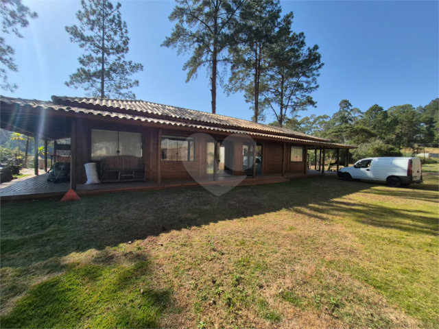 Casa à venda com 2 quartos, sendo 1 suíte,  no condomínio Campos de Mairiporã Gleba 1, Mairiporã - SP
