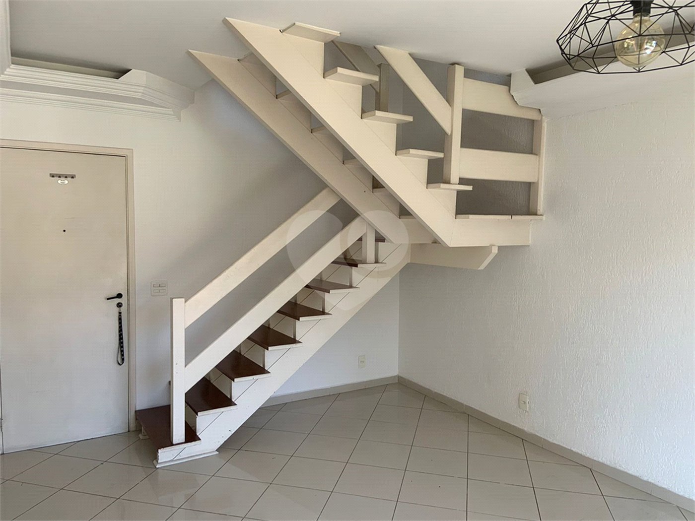 Apartamento à venda com 1 suíte em Jardim das Bandeiras, São Paulo, SP