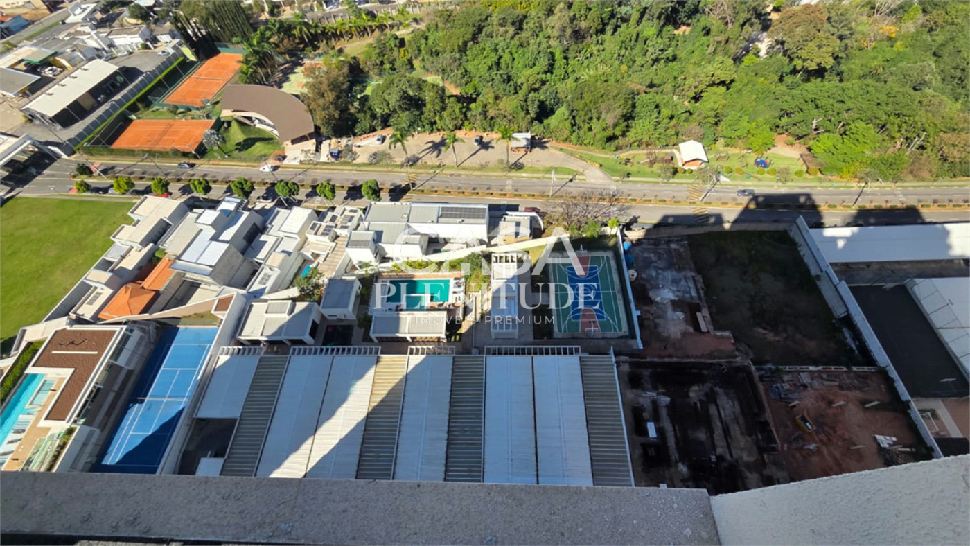 Duplex à venda ou para alugar com 4 quartos, sendo 5 suítes, em Parque Campolim, Sorocaba, SP