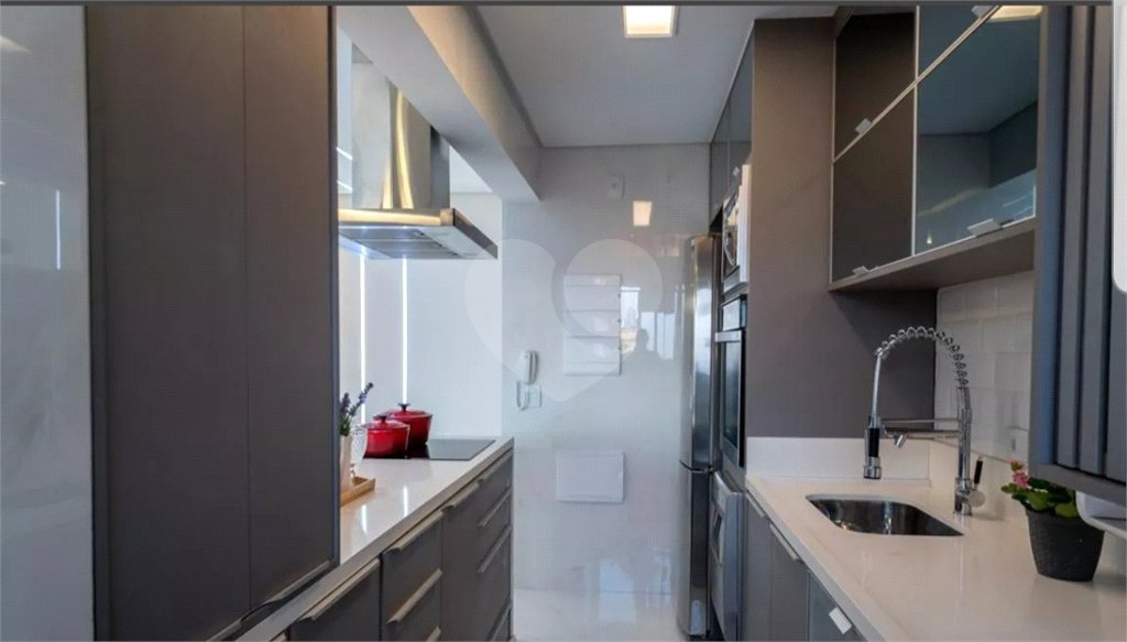 Apartamento à venda com 2 quartos, sendo 1 suíte, em Água Branca, São Paulo, SP