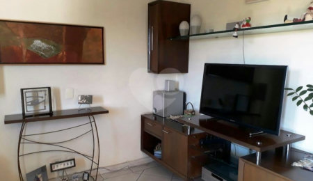 Apartamento à venda com 3 quartos, sendo 1 suíte, em Vila Nova Cachoeirinha, São Paulo, SP