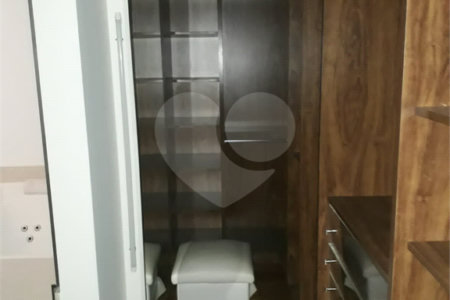 Casa à venda com 4 suítes no condomínio Jardim Vila Paradiso, Indaiatuba - SP