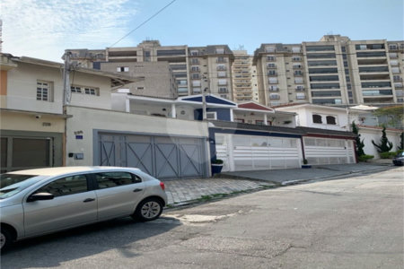 Sobrado à venda com 3 quartos, sendo 1 suíte,  em Jardim São Paulo(zona Norte), São Paulo, SP