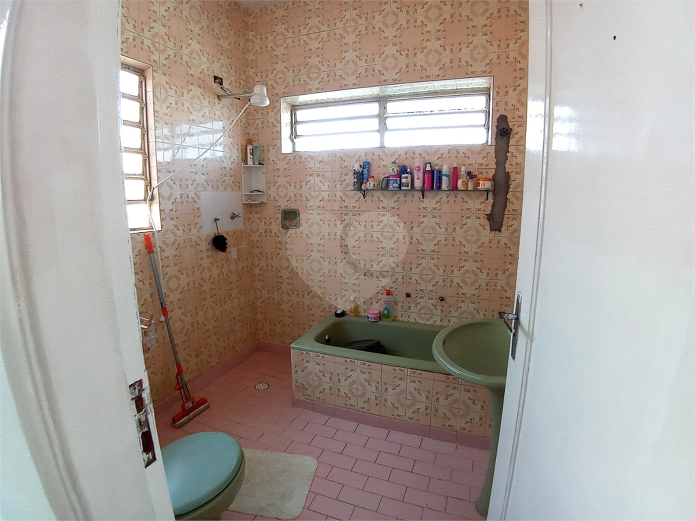 Casa à venda com 4 quartos, sendo 2 suítes, em Jardim São Paulo(zona Norte), São Paulo, SP
