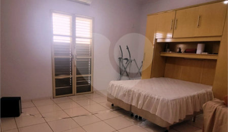 Sobrado à venda com 4 quartos, sendo 1 suíte, em Jardim Planalto, Paulínia, SP