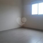 Apartamento à venda com 2 quartos, sendo 1 suíte,  em Jardim Brasil, São Roque, SP