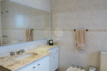 Apartamento à venda com 3 suítes em Vila Suzana, São Paulo, SP