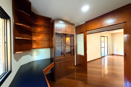Apartamento à venda com 3 quartos, sendo 1 suíte, em Alto da Boa Vista, São Paulo, SP