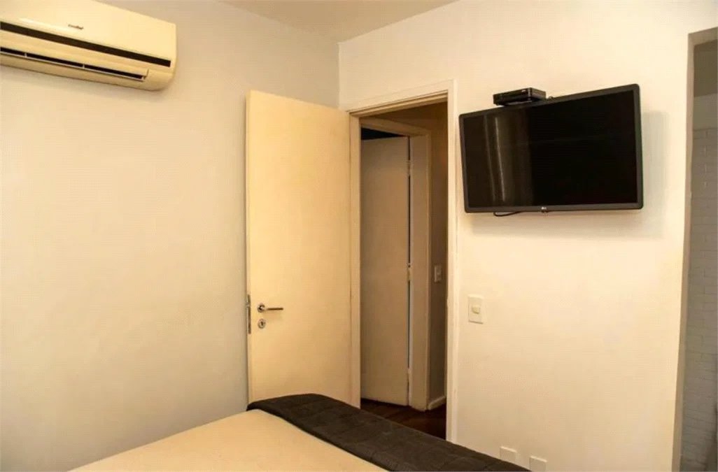 Apartamento à venda com 3 quartos, sendo 1 suíte, em Brooklin Paulista, São Paulo, SP